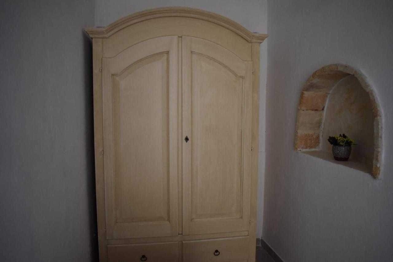 Samele Bed And Breakfast Lecce Kültér fotó