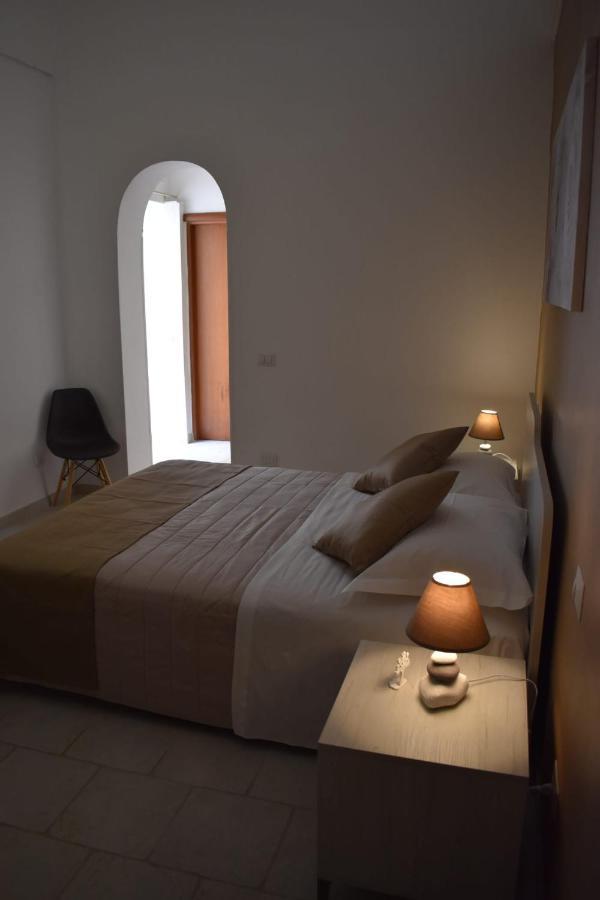 Samele Bed And Breakfast Lecce Kültér fotó