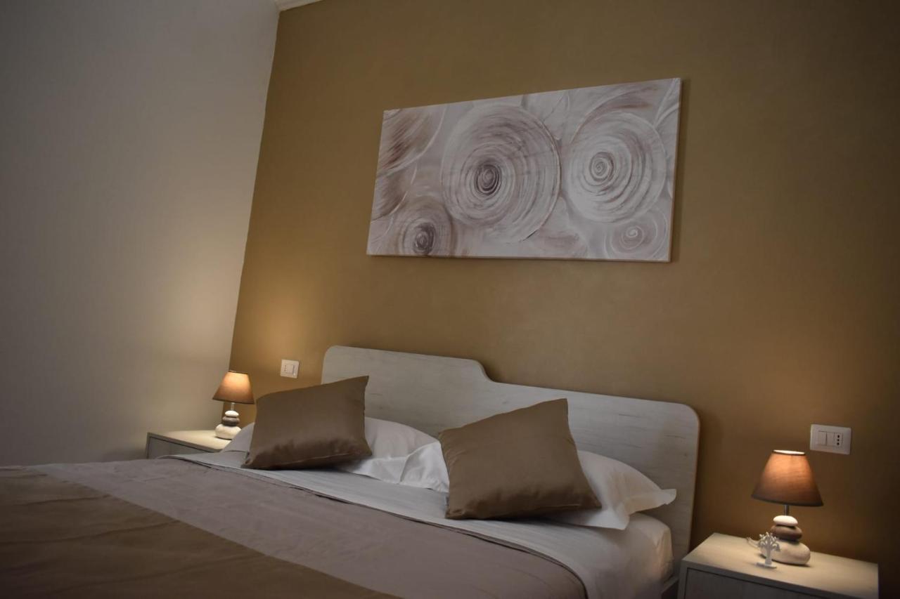Samele Bed And Breakfast Lecce Kültér fotó