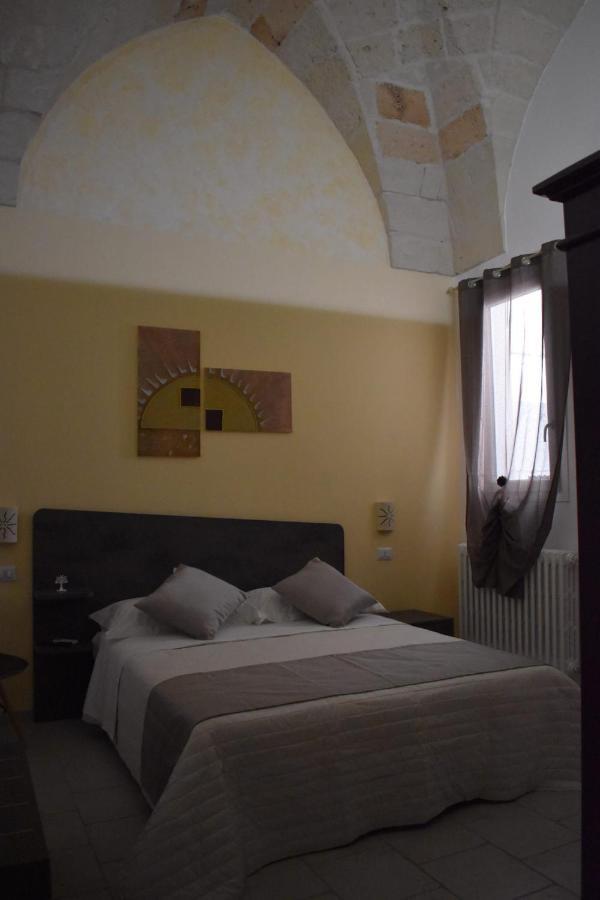 Samele Bed And Breakfast Lecce Kültér fotó