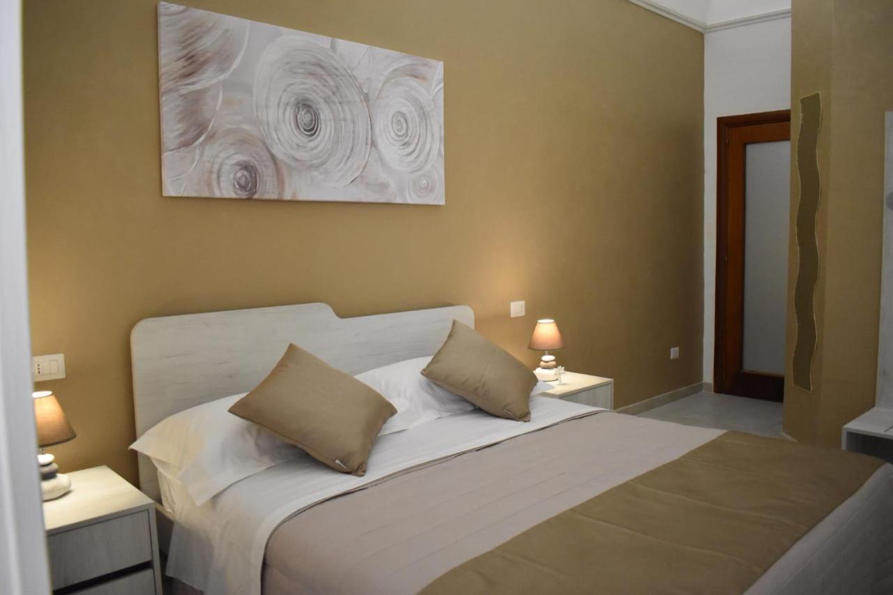 Samele Bed And Breakfast Lecce Kültér fotó