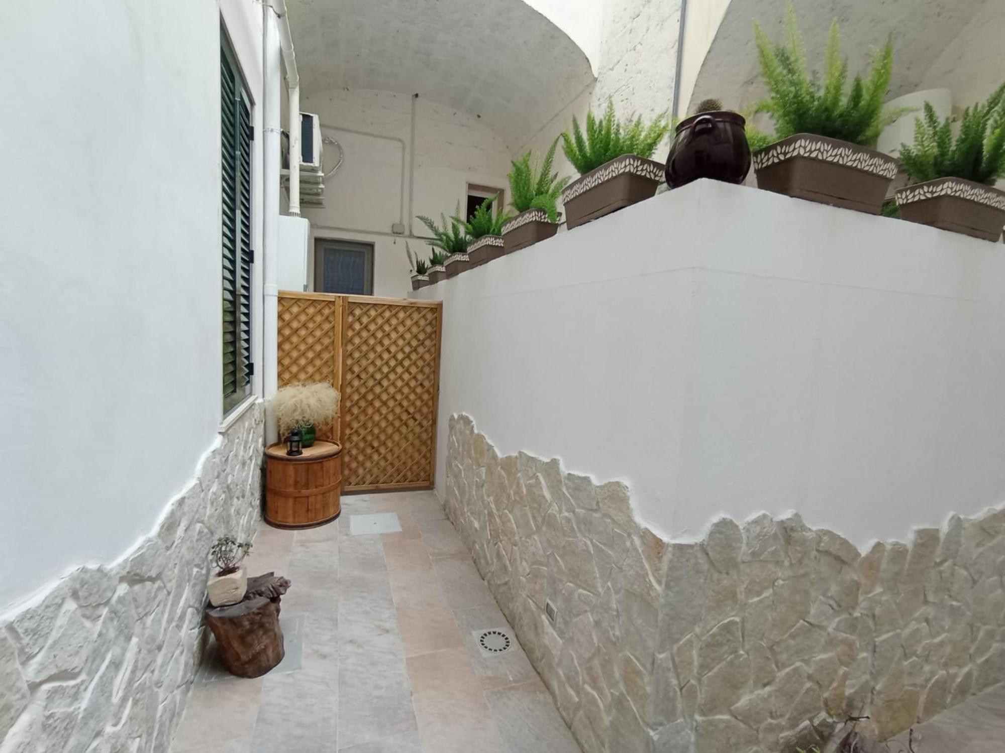 Samele Bed And Breakfast Lecce Kültér fotó